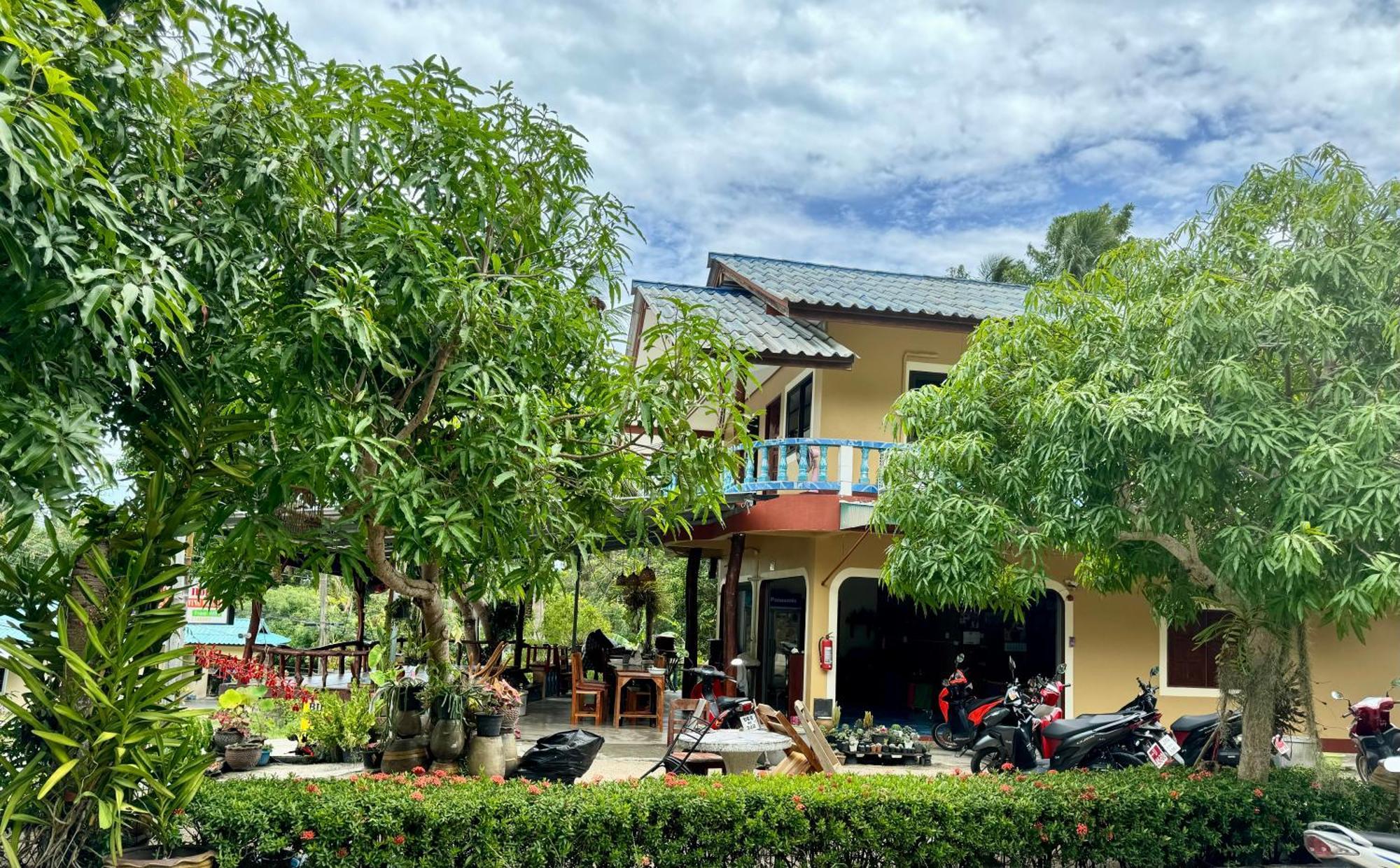 Baan Klong House Hotel Baan Khai Bagian luar foto
