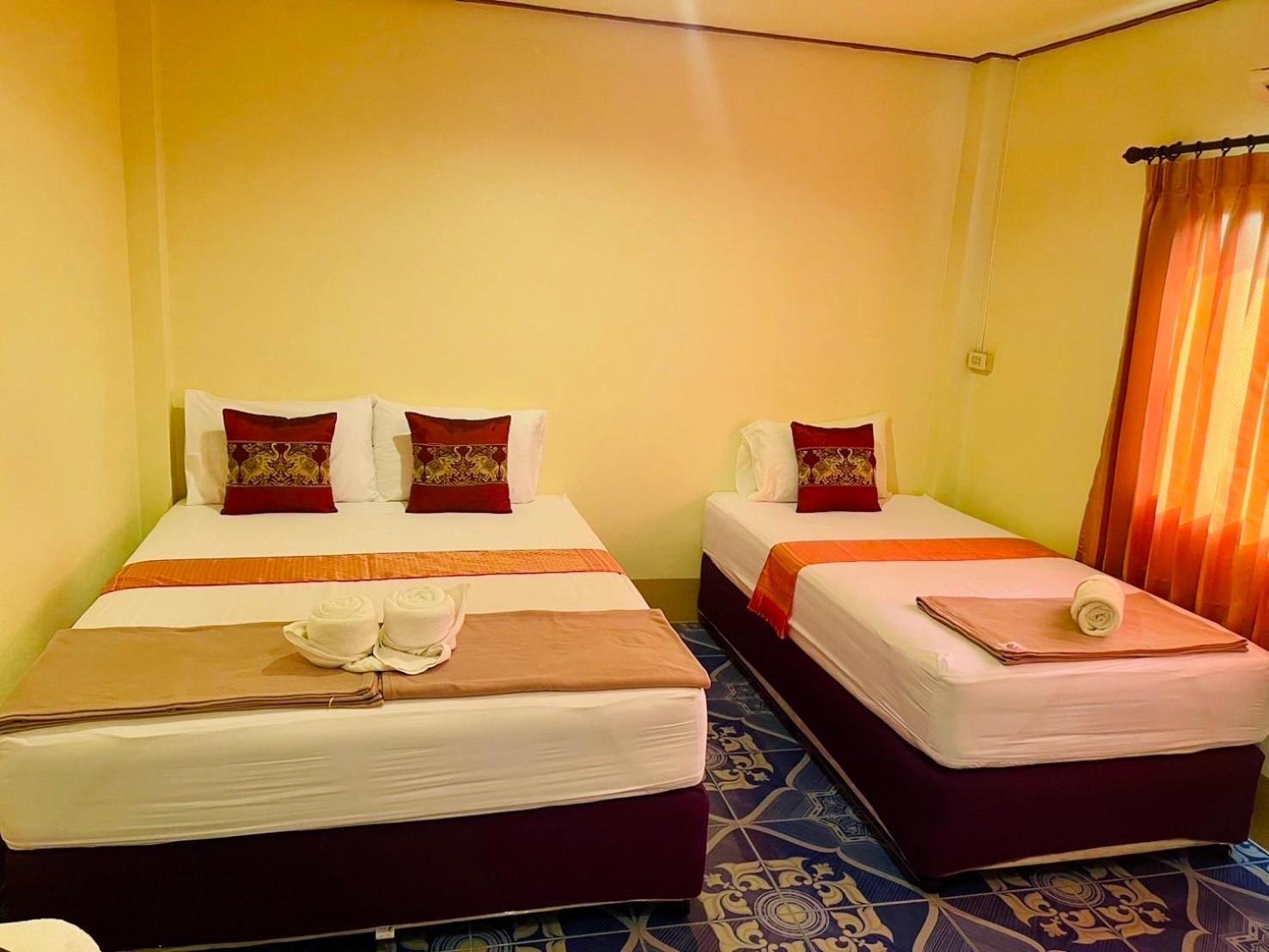 Baan Klong House Hotel Baan Khai Bagian luar foto