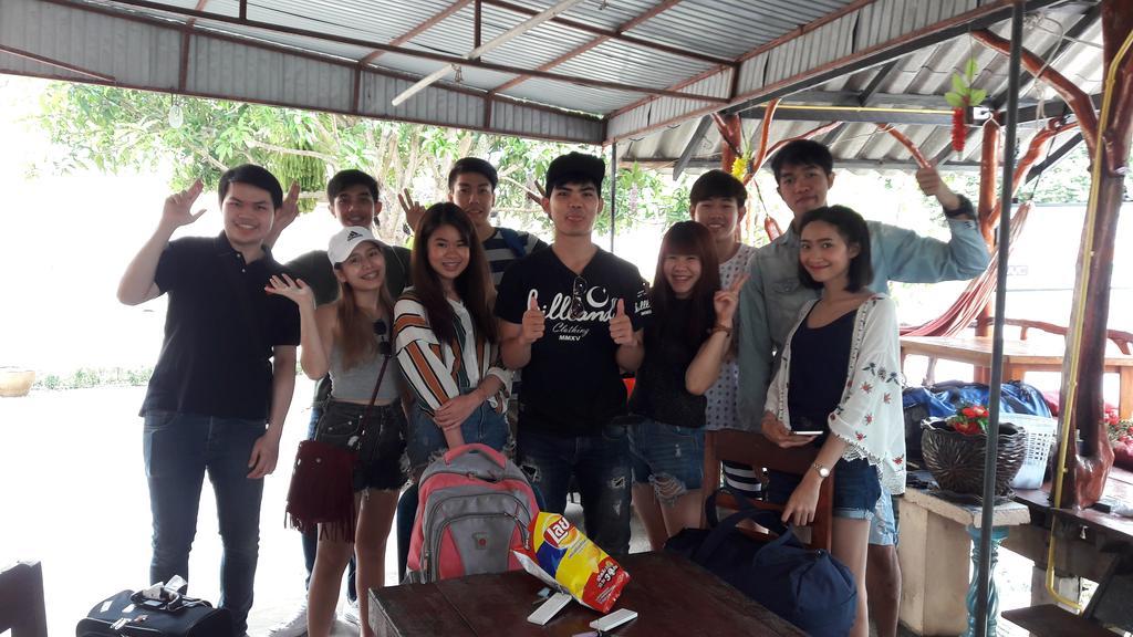 Baan Klong House Hotel Baan Khai Bagian luar foto